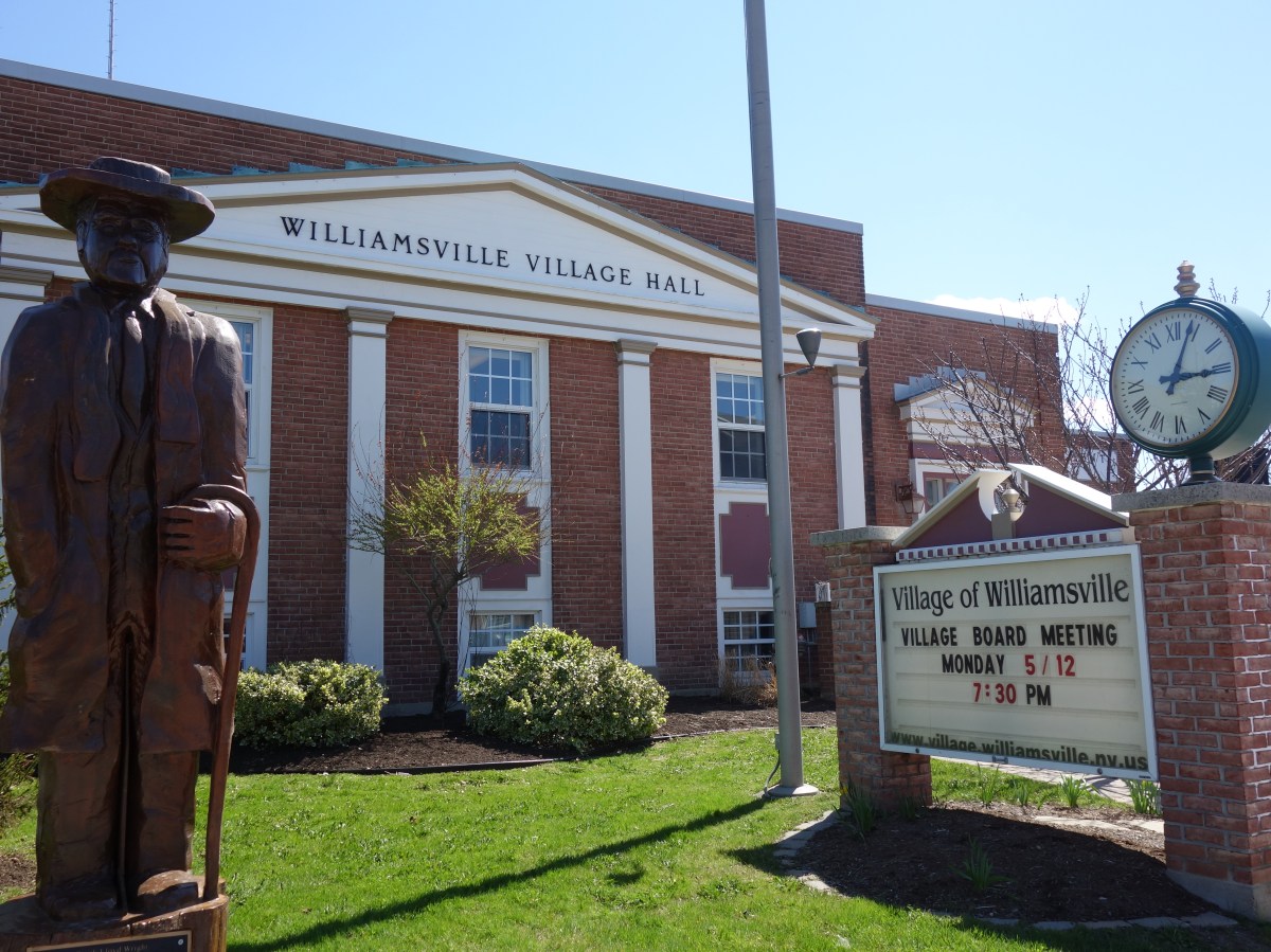 Williamsville Village Hall, NY, USA - Karina Noriega