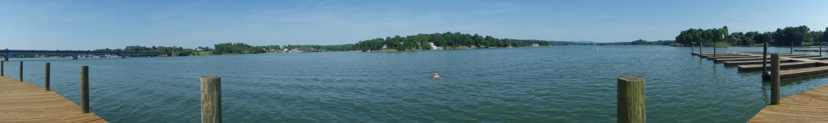 @ Smith Mountain Lake,Virginia, USA - Karina Noriega