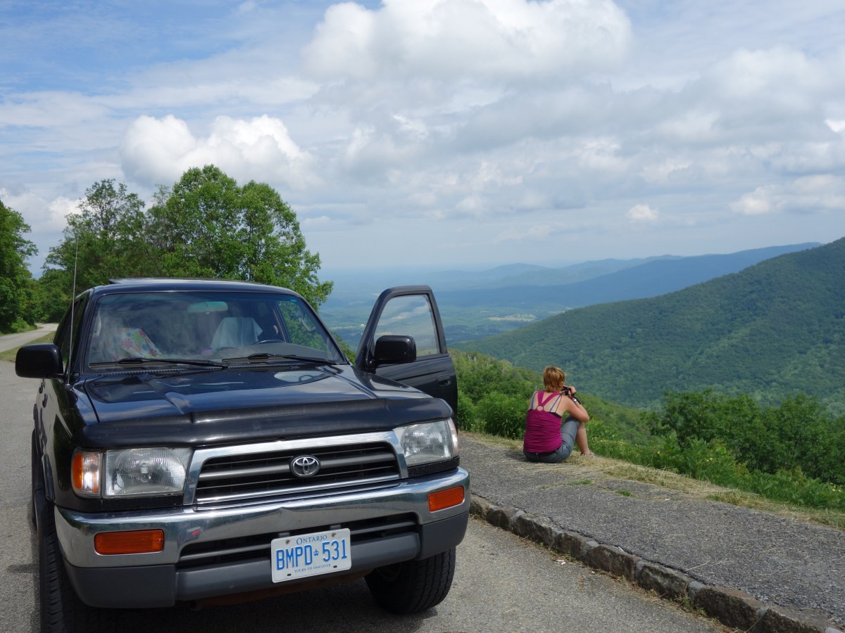 Blue Ridge Parkway Overlook, Virginia, USA - Karina Noriega