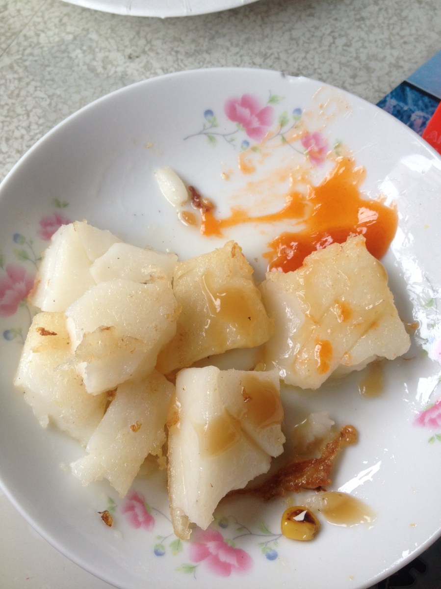 Our Taiwanese friend said these were turnip pancakes. They are really tasty. Highly recommend trying this! Hualien, Taiwan - Karina Noriega